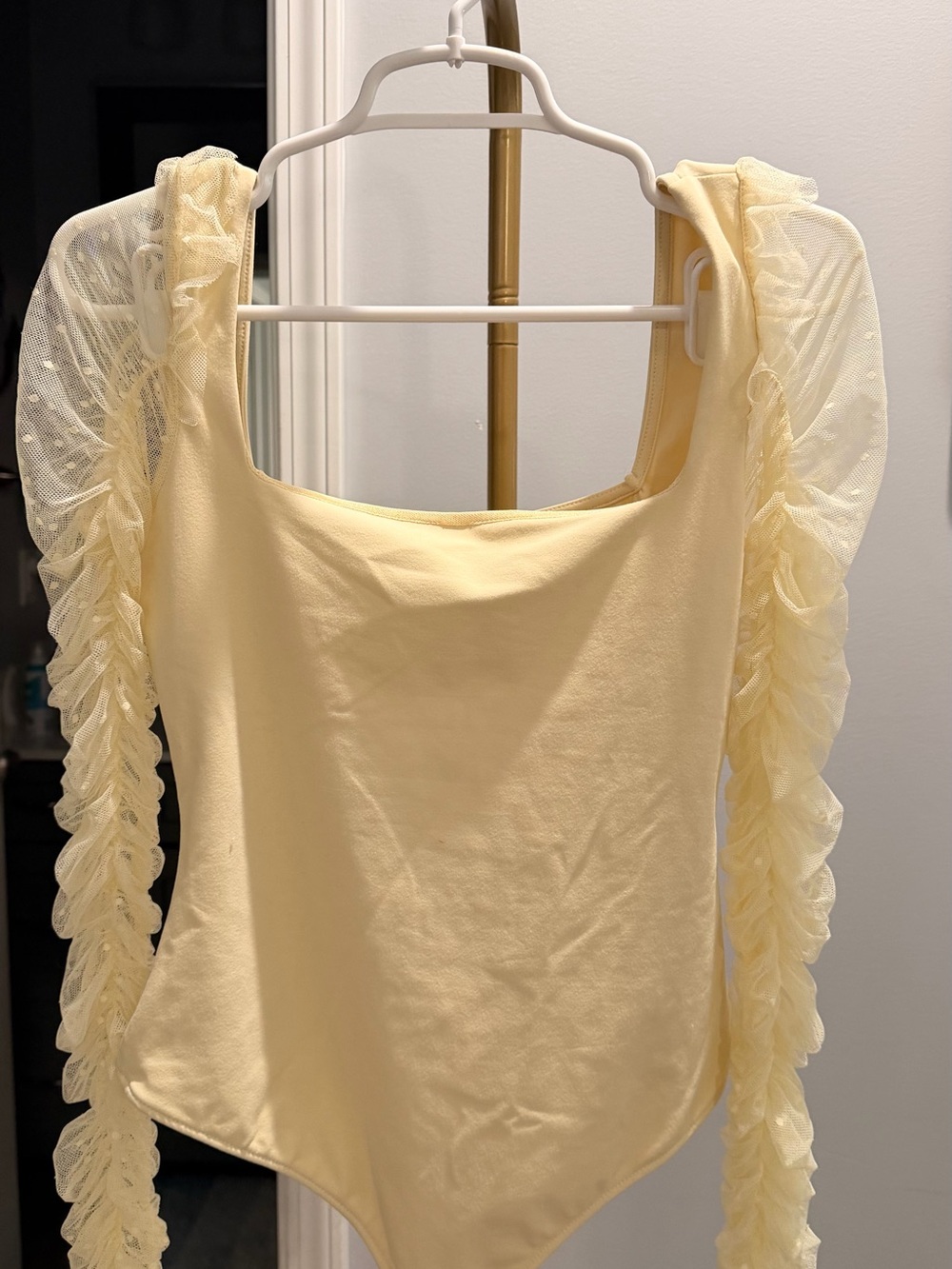 Women’s Pale Yellow Ruffle Sleeve Bodysuit